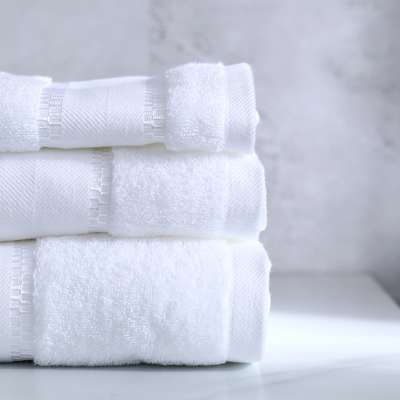 5 Star Palais Royale Hotel Bath Towels 4 Pieces 100 Cotton White Bathroom Towel Set For Hotels